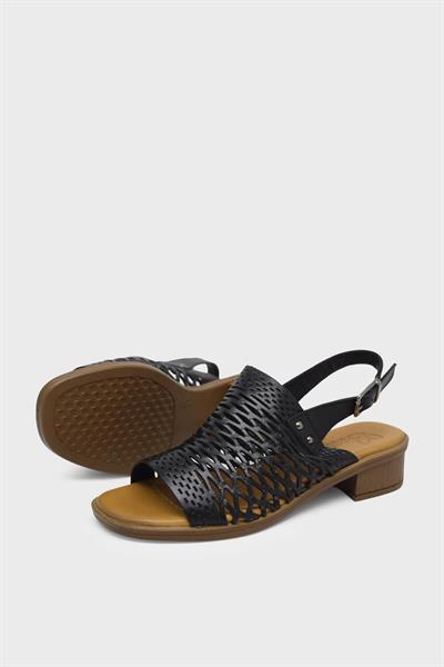 Beety Kadın Topuklu Deri Sandalet Siyah AKYN69.6001