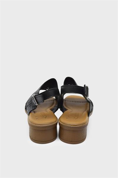 Beety Kadın Topuklu Deri Sandalet Siyah AKYN69.6001