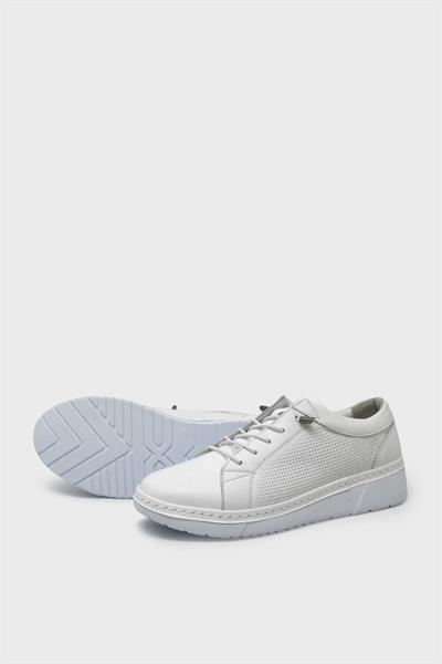 Beety Kadın Yazlık Comfort Deri Ayakkabı Beyaz AKYN202.5277-1