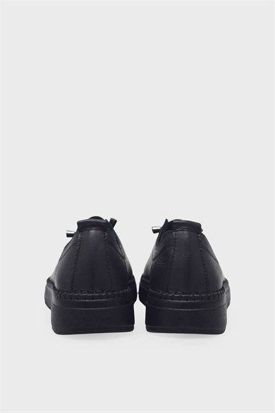 Castle Black Kadın Casual Deri Ayakkabı Siyah CB22423