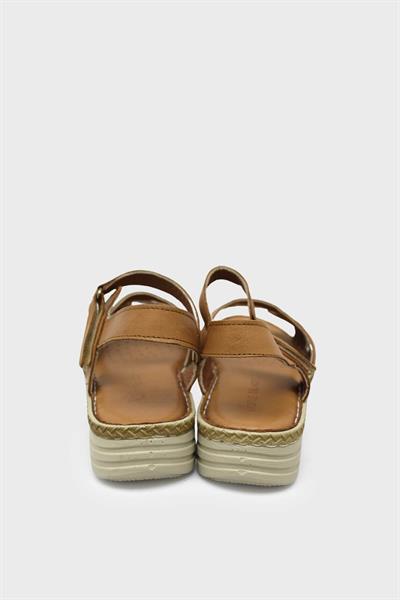Castle Black Kadın Casual Deri Sandalet Taba CB22338