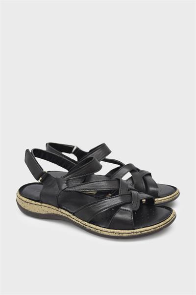 Castle Black Kadın Casual Deri Sandalet Siyah CB22337