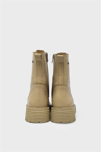 Castle Black Kadın Deri Postal Bot Bej CB23820-1