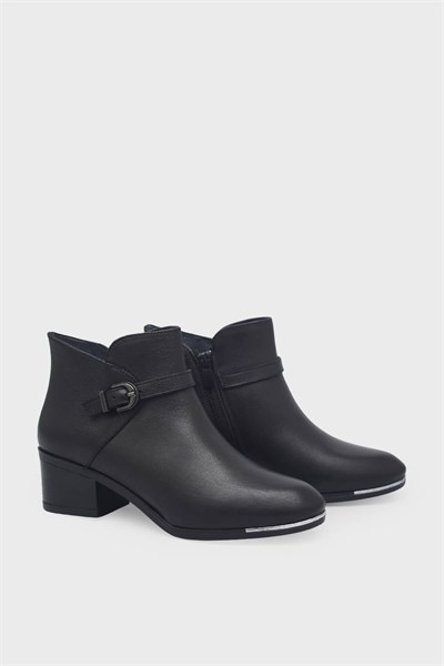 Castle Black Kadın Topuklu Deri Bot Siyah CB87506