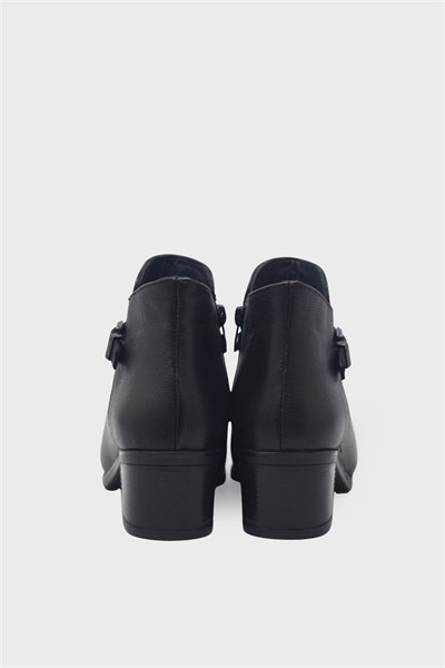Castle Black Kadın Topuklu Deri Bot Siyah CB87506