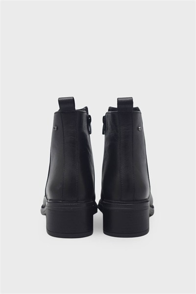 Castle Black Kadın Topuklu Deri Bot Siyah CB47621