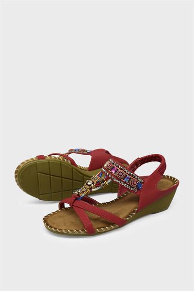 Guja Kadın Taş Detaylı Dolgu Topuk Sandalet Kırmızı BLG151-10