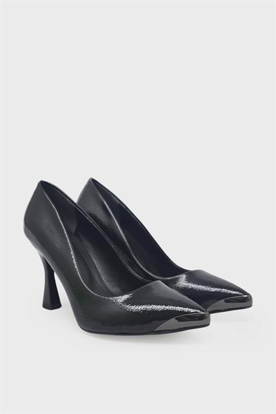 Kanuga Kadın Kadeh Topuk Stiletto Ayakkabı Siyah Rugan LPA1302