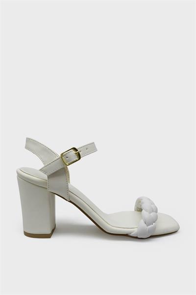 Kanuga Kadın Örgü Desenli Topuklu Sandalet Beyaz BB2022-75