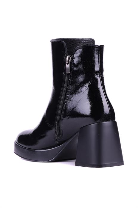 Shoetyle - Hakiki Deri Siyah Rugan Topuklu Kadın Bot - 25102453