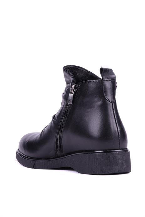 Shoetyle - Hakiki Deri Siyah Renk Kırışık Detaylı Kadın Bot - 25102554