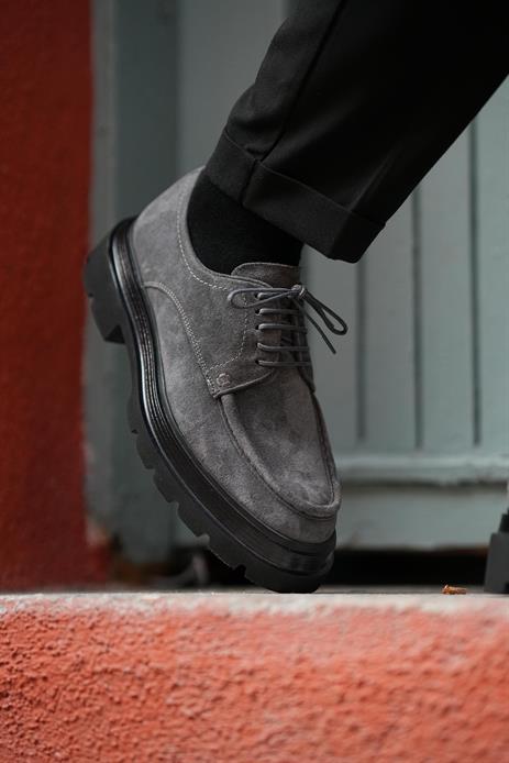 Shoetyle - Gri Hakiki Süet Bağcıklı Günlük Erkek Ayakkabı 115-K432
