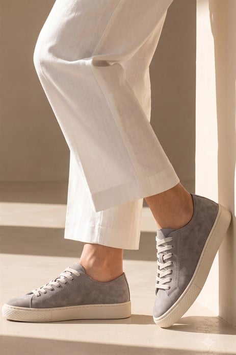 Shoetyle - Hakiki Nubuk Deri Gri Renk Erkek Sneaker - 666-0381 