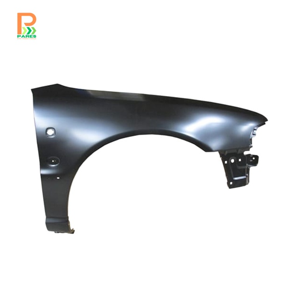 AUDI A4- 1995-1999- ÖN ÇAMURLUK DELİKLİ SAĞ TARAF 