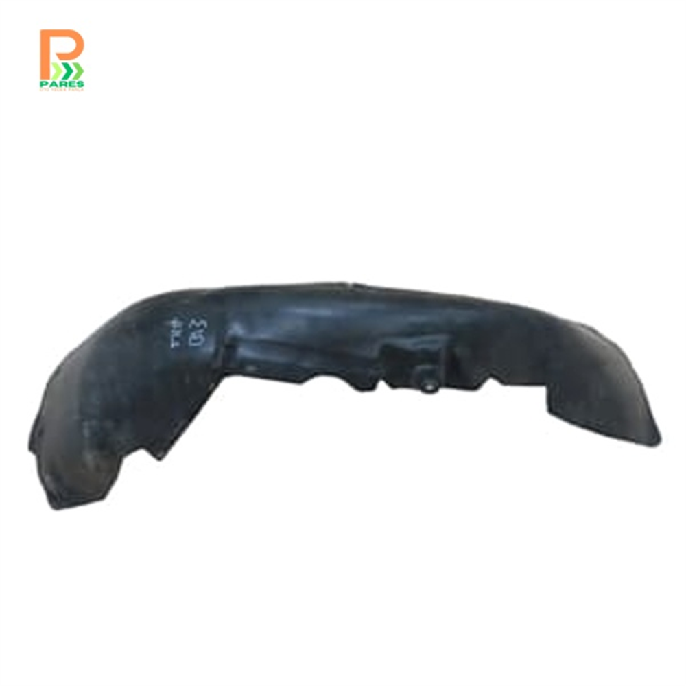 AUDI A4- 2002-2005- ÖN ÇAMURLUK DAVLUMBAZI SAĞ TARAF (LT-AD6016) 