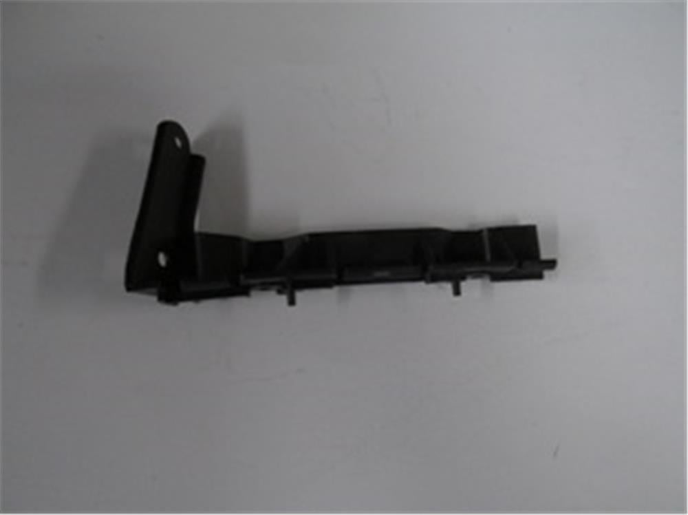 AUDI A8- 2008-2010- ÖN TAMPON BRAKETİ SOL TARAF PLASTİK (BFN)