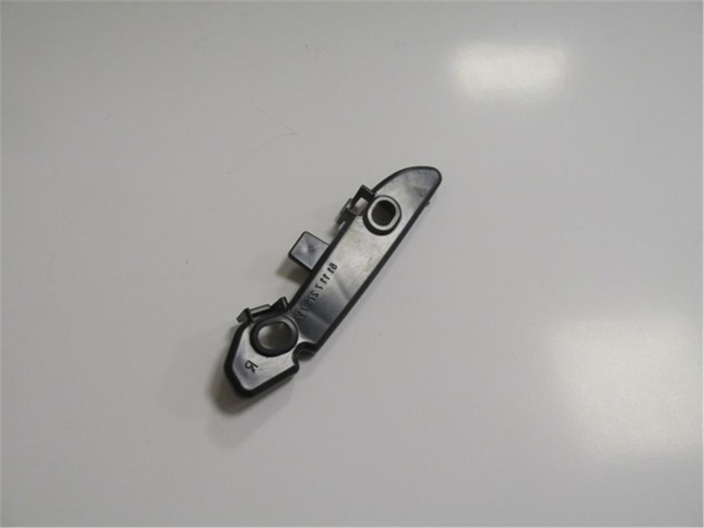 BMW 3 SERI- F30- 2012-2018- ÖN TAMPON BRAKETİ ALT SOL TARAF PLASTİK