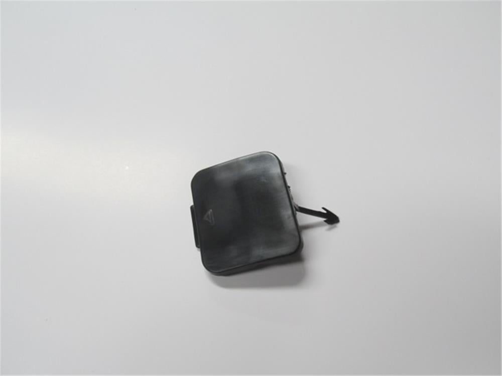 BMW 5 SERI- E39- 1996-2000- ÖN TAMPON ÇEKİ DEMİRİ KAPAĞI 