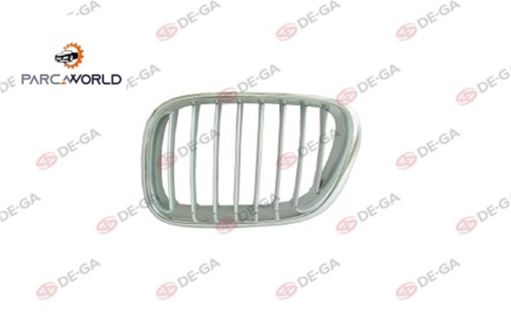 Bmw X5 E53 Ön Panjur Krom Tıtan Sağ 2000-2003