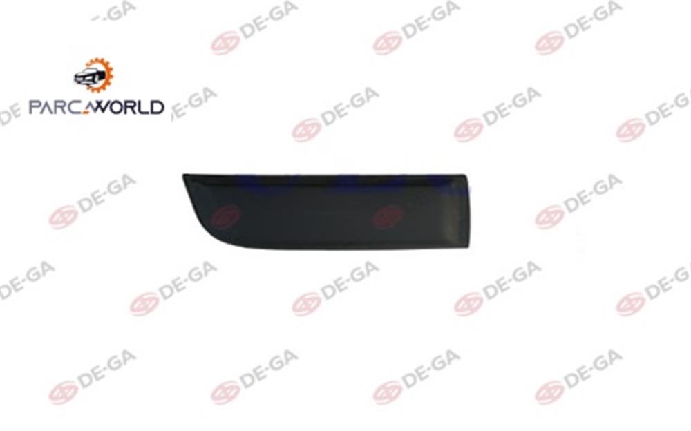 Dacıa Duster Arka Kapı Bandı Sağ 2009