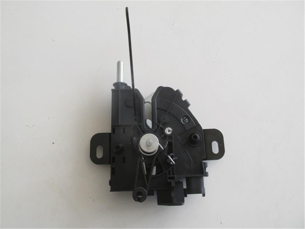 FORD FOCUS- SD/HB- 2005-2007- KAPUT KİLİDİ