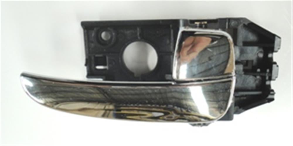 HYUNDAI ELANTRA- 02/03; ÖN KAPI İÇ AÇMA KOLU SAĞ TARAF NİKELAJLI