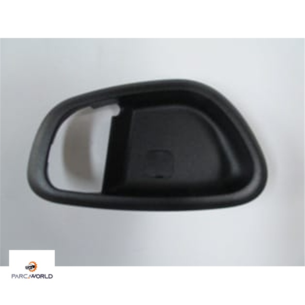 HYUNDAI I10- 08/11; ÖN KAPI İÇ AÇMA KOLU ÇERÇEVESİ SAĞ TARAF SİYAH