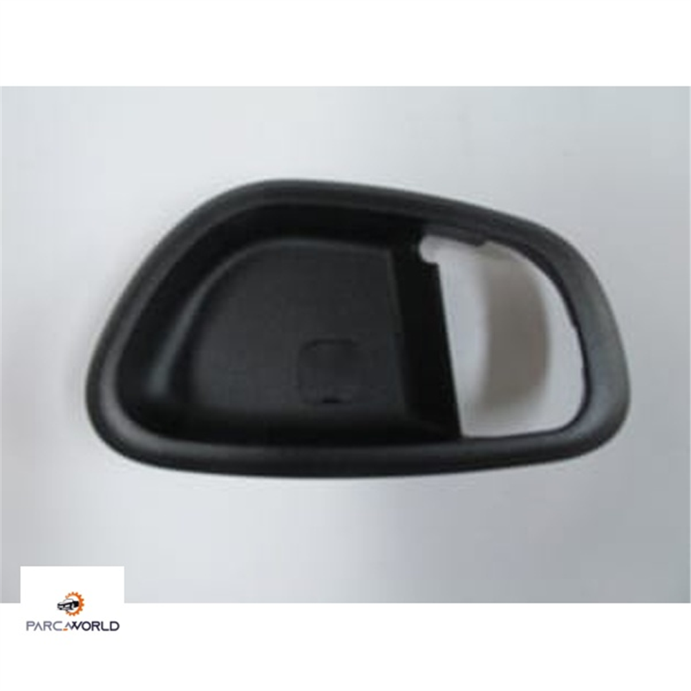 HYUNDAI I10- 08/11; ÖN KAPI İÇ AÇMA KOLU ÇERÇEVESİ SOL TARAF SİYAH