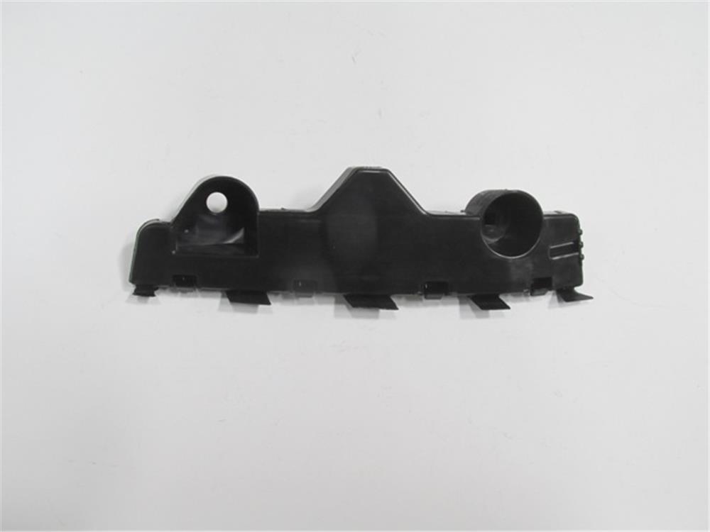 MAZDA 2- HB- 08/14; ÖN TAMPON BRAKETİ SAĞ TARAF PLASTİK