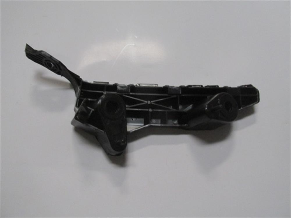 MAZDA 3- SD/HB- 2014-2016- ÖN TAMPON BRAKETİ SOL TARAF (PLASTİK)