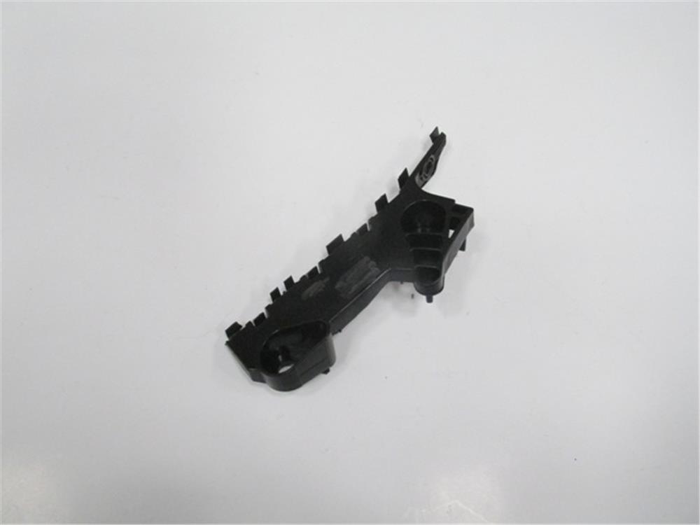 MAZDA 6- 13/14; ÖN TAMPON BRAKETİ SOL TARAF (PLASTİK)