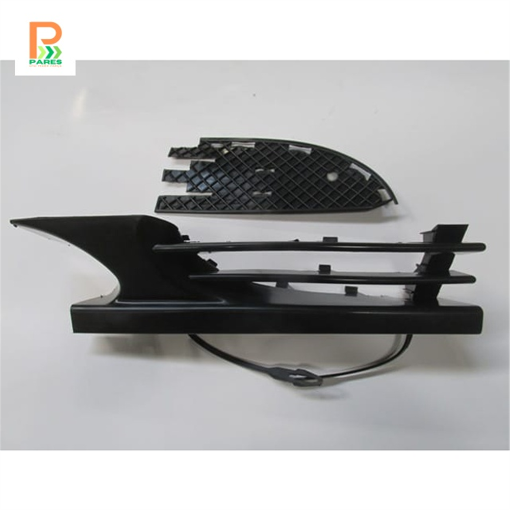 MERCEDES C CLASS- W202- 97/99; ÖN TAMPON ÇEKİ DEMİRİ KAPAĞI SAĞ TARAF 