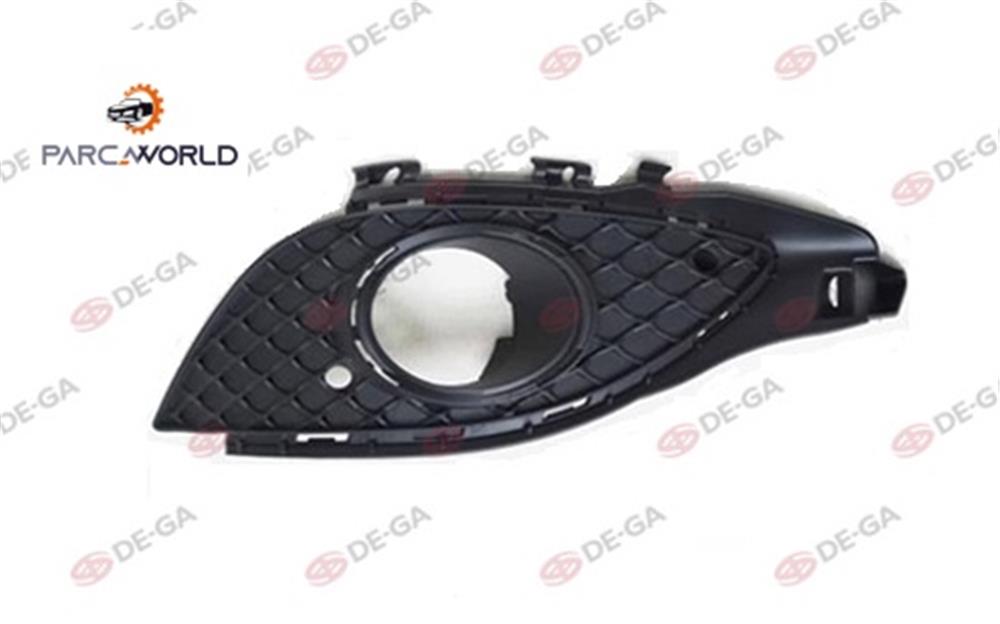 Mercedes W176 Ön Tampon Panjuru Delıklı Sağ 2011