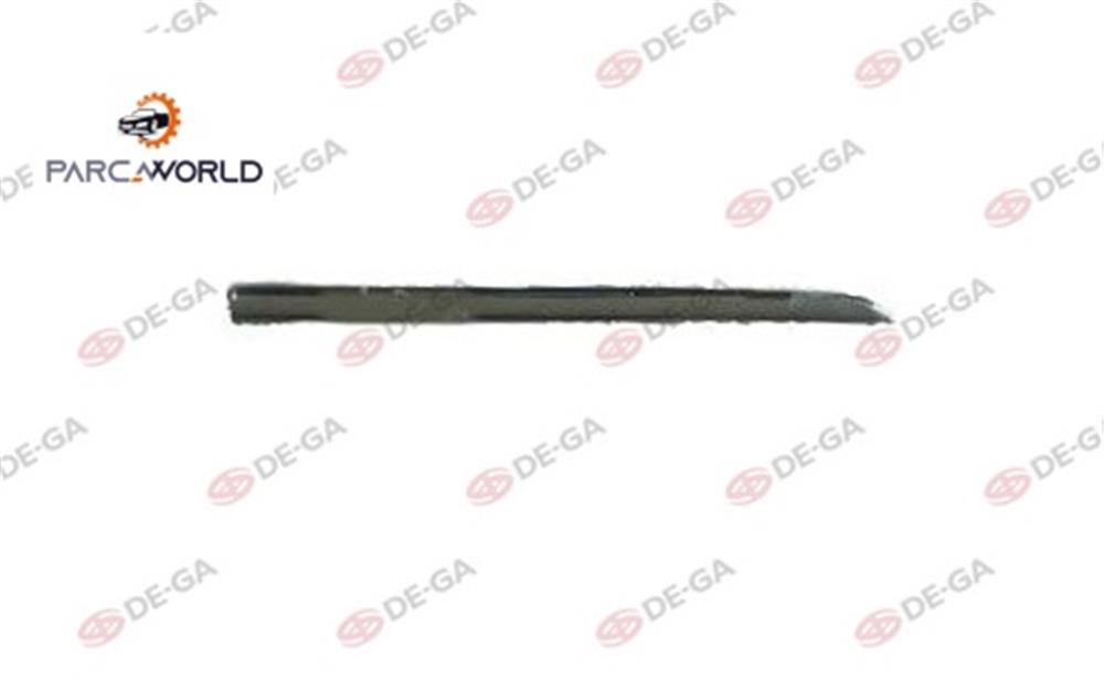 Mercedes W212 Ön Çamurluk Bandı Krom Sağ 2009