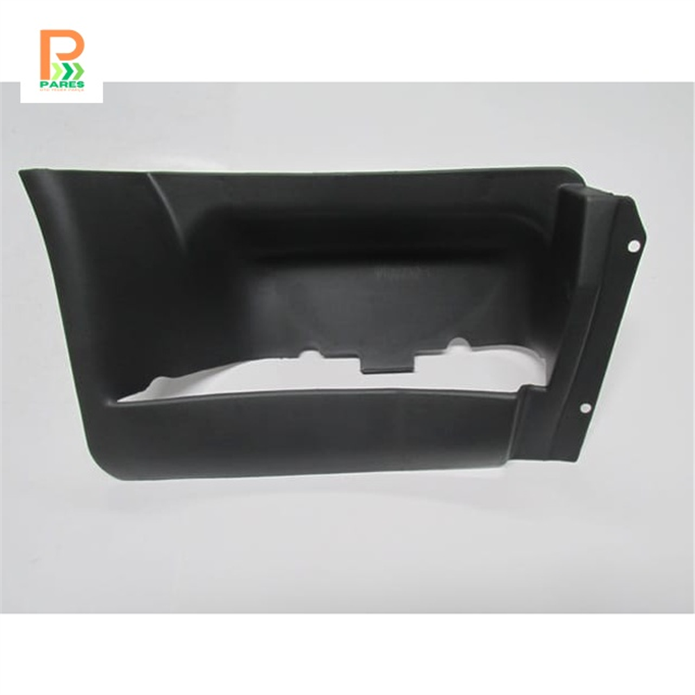 MITSUBISHI CANTER- FE635/659- 1998-2006- AYAK BASAMAK PLASTİĞİ SAĞ TARAF 