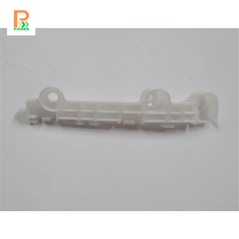 MITSUBISHI L200- PICK UP- 2015-2018- ÖN TAMPON BRAKETİ SAĞ TARAF PLASTİK 