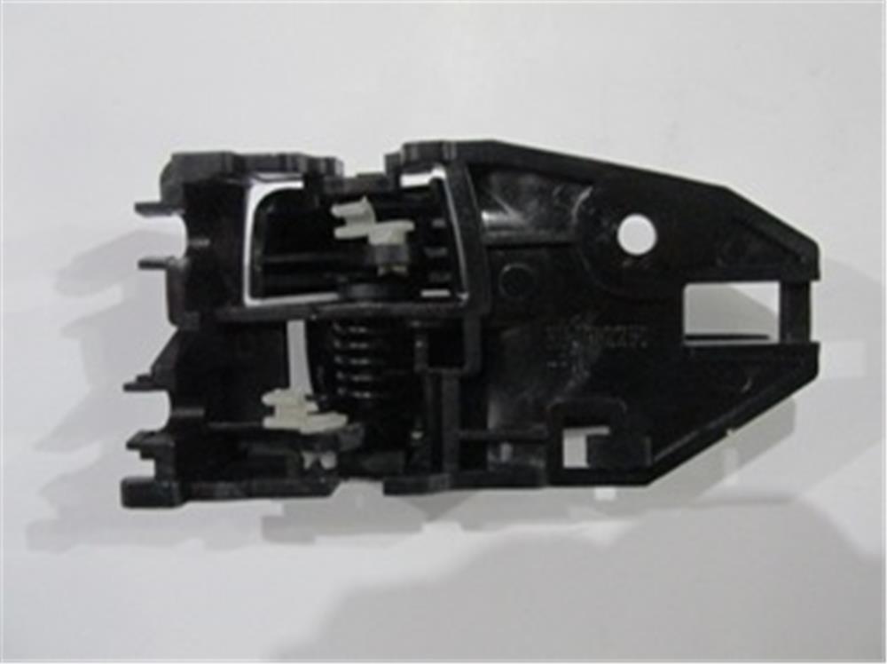 MITSUBISHI LANCER- 2004-2008- ÖN KAPI İÇ AÇMA KOLU SAĞ TARAF (PÜTÜRLÜ TİP) 