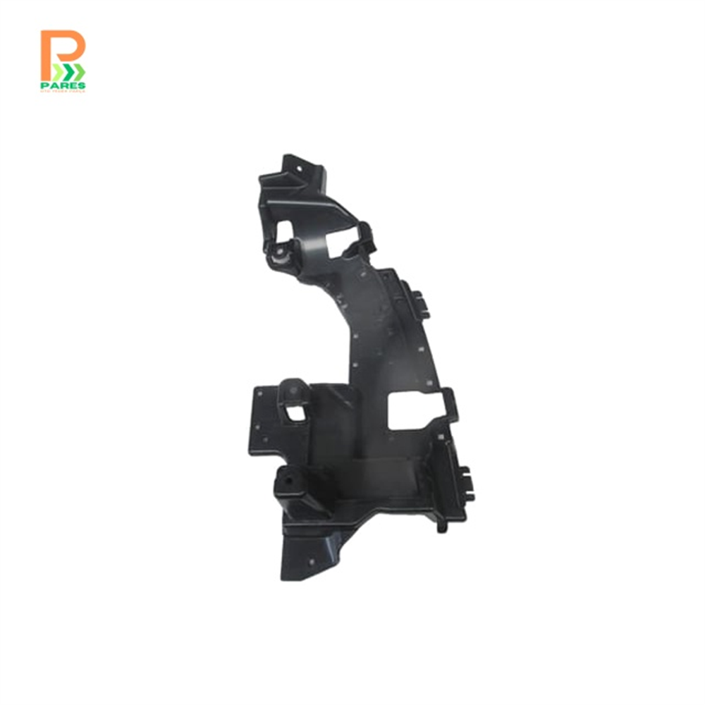 OEM NO 2058850100 UYUMLU MERCEDES C CLASS W205 14/17 ARKA TAMPON BRAKETİ SOL (AMG)