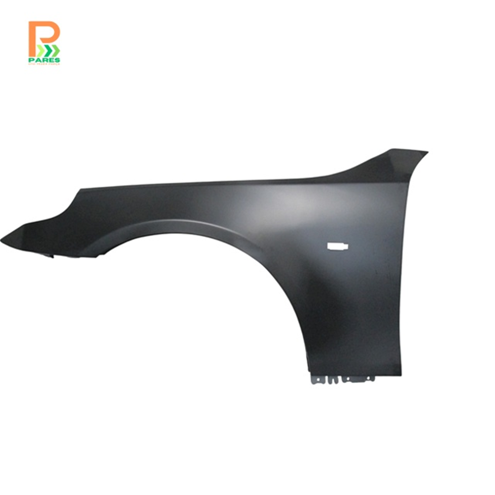 OEM NO 41357111429 UYUMLU BMW 5 SERI E60 04/10 ÖN ÇAMURLUK DELİKLİ SOL ALÜMİNYUM 