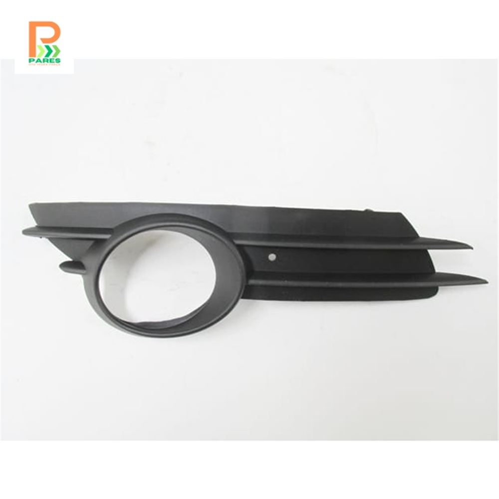 OPEL CORSA- D- 2007-2011- SİS LAMBA KAPAĞI SAĞ TARAF SİS DELİKLİ