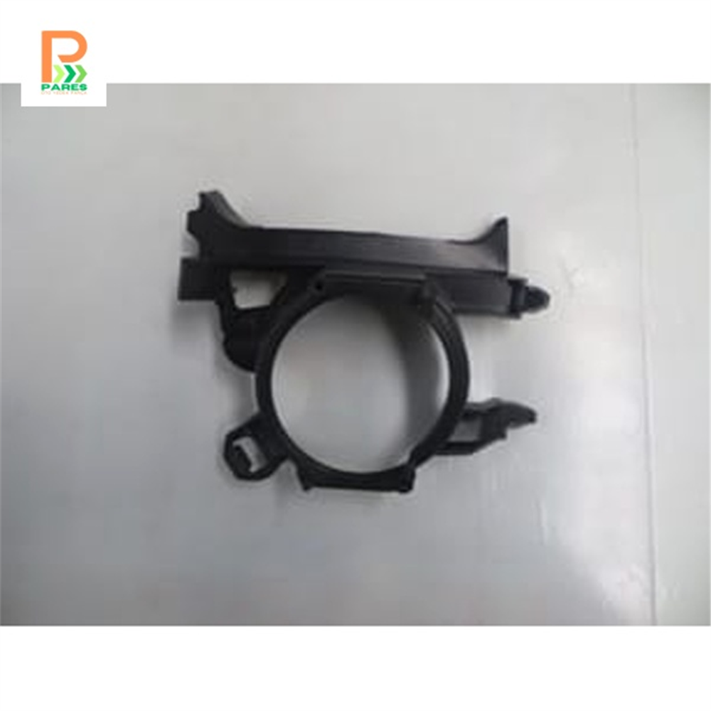 RENAULT CLIO- 4- HB- 2013-2016- SİS LAMBASI ÇERÇEVE BRAKETİ SOL TARAF 