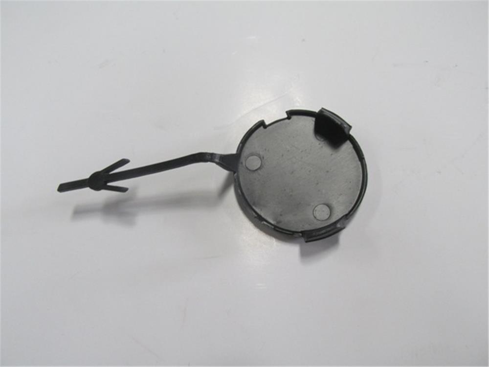 RENAULT CLIO- 4- SPORT TOURER- 2013-2016- ÖN TAMPON ÇEKİ DEMİR KAPAĞI