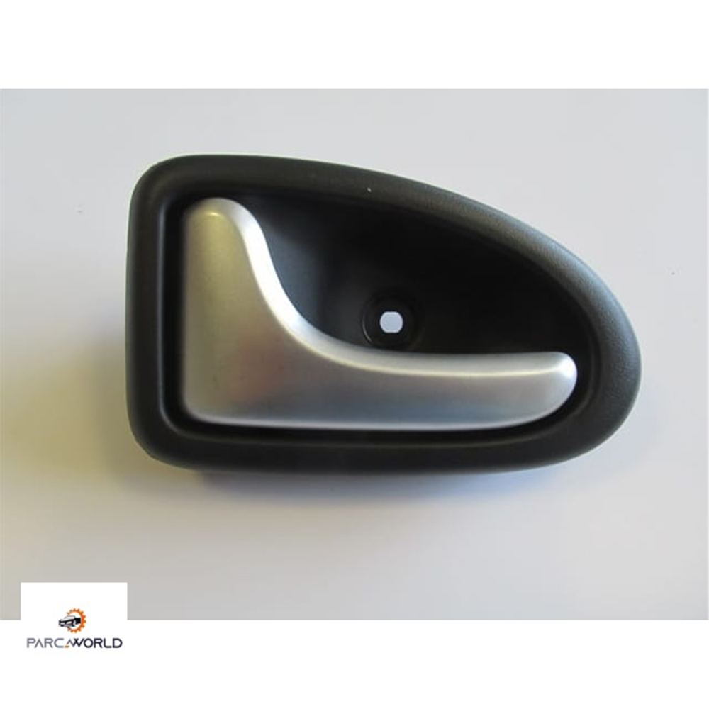 RENAULT MEGANE- 1- 1998-1999- ARKA KAPI İÇ AÇMA KOLU SOL TARAF ELCEĞİ GÜMÜŞ 