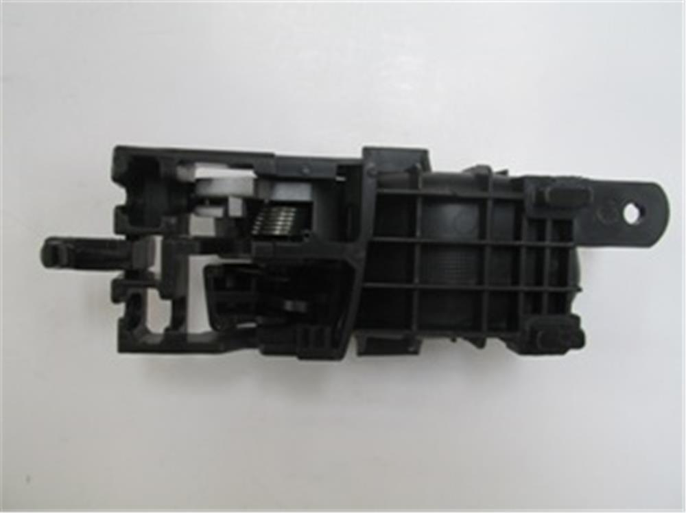 SUZUKI GRAND VITARA- 2006-2012- ÖN KAPI İÇ AÇMA KOLU SOL TARAF (ELCEĞİ GÜMÜŞ ) 