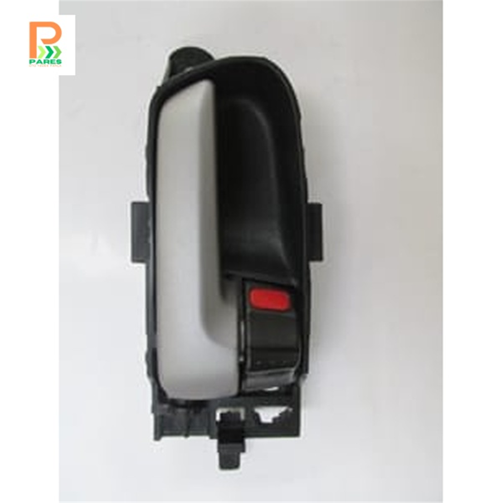 SUZUKI GRAND VITARA- 2006-2012- ÖN KAPI İÇ AÇMA KOLU SAĞ TARAF (ELCEĞİ GÜMÜŞ ) 