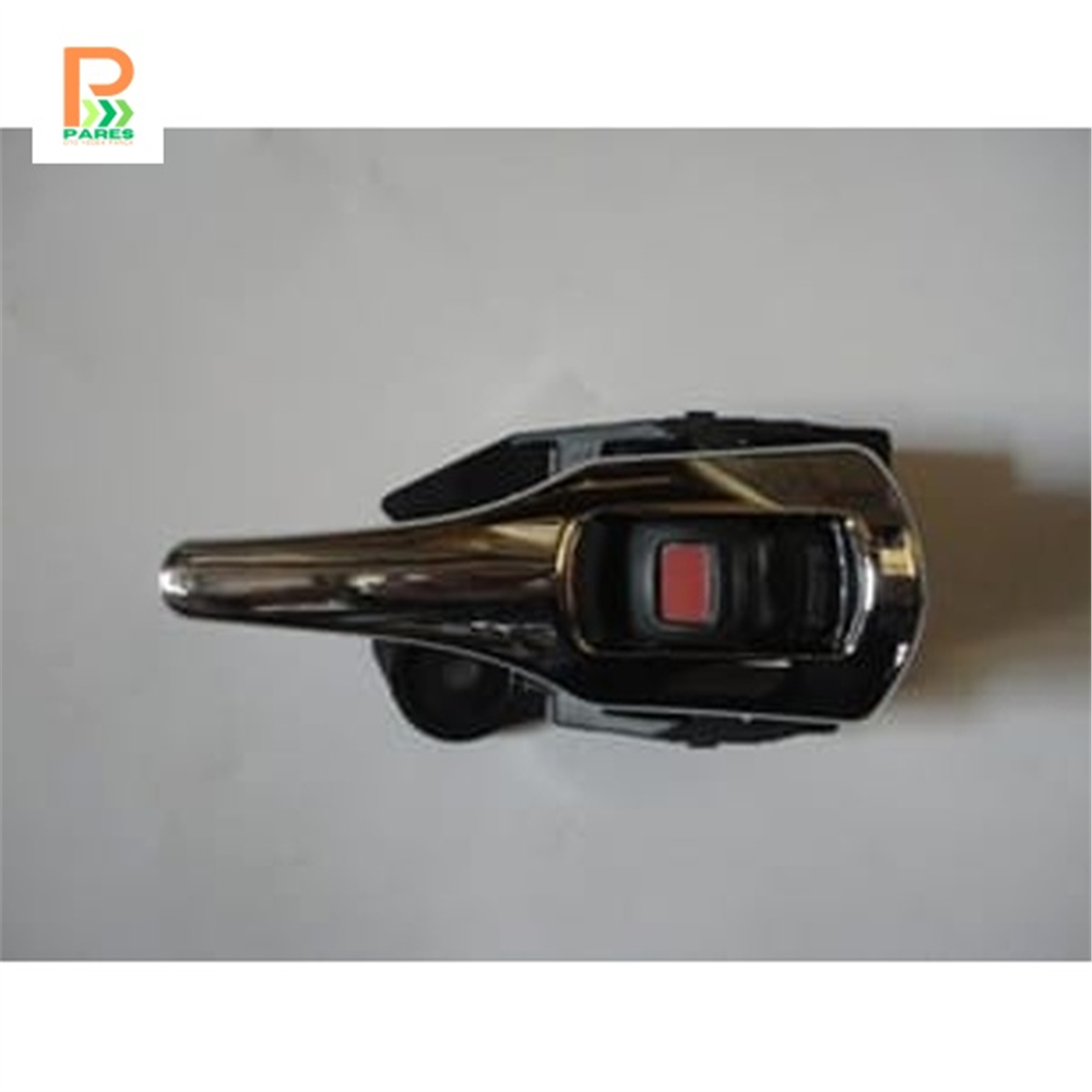 TOYOTA COROLLA- E150- 2007-2013- ÖN KAPI İÇ AÇMA KOLU SAĞ TARAF NİKELAJLI 