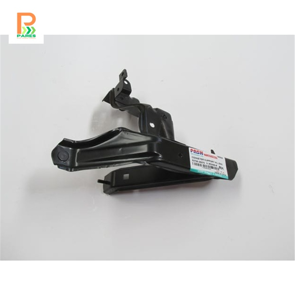TOYOTA HILUX- PICK UP LN145- D4D 2002-2005- ÖN ÇAMURLUK İÇ BAĞLANTI BRAKETİ SAĞ TARAF 