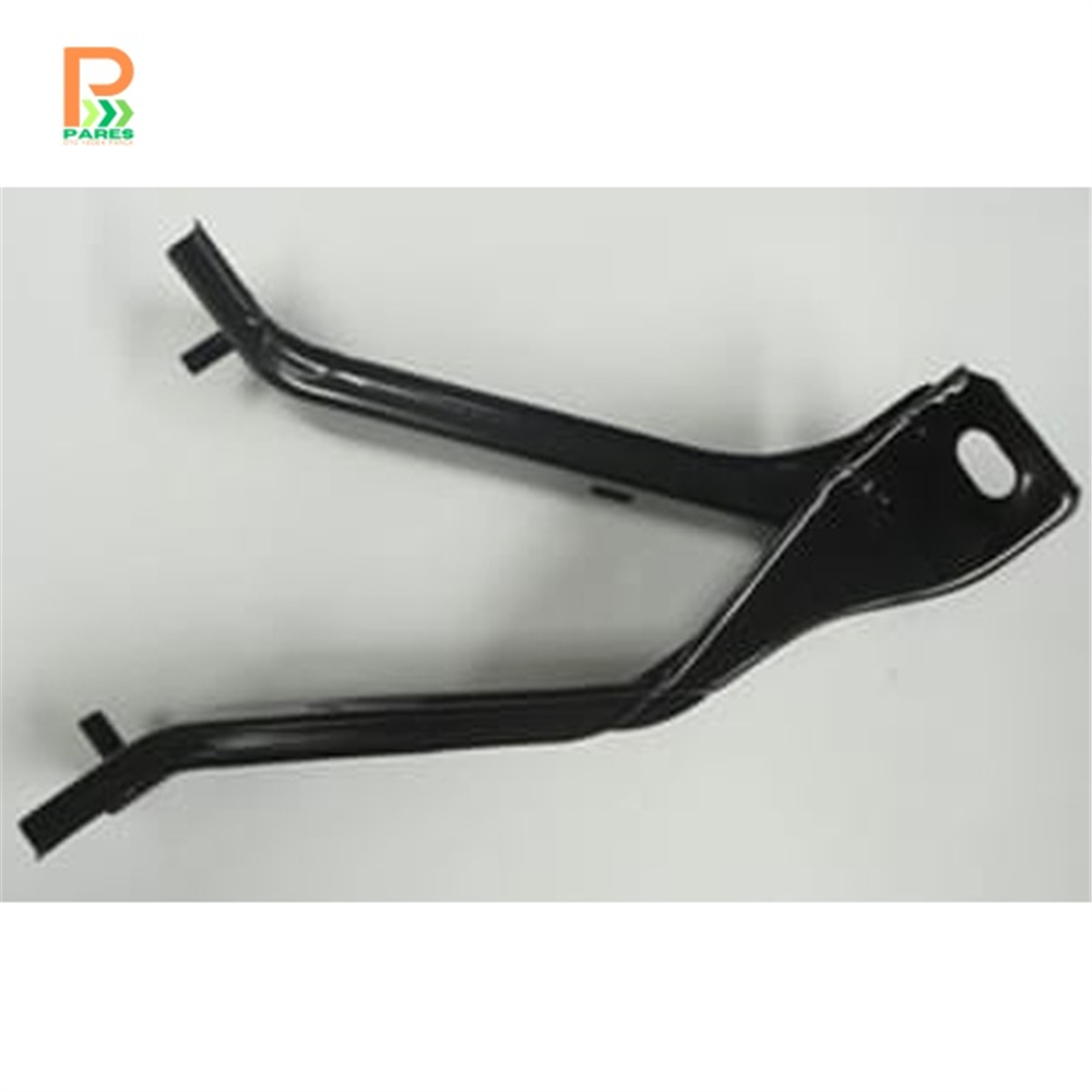 TOYOTA HILUX- PICK UP LN85- 89/97; ÖN ÇAMURLUK İÇ BAĞLANTI BRAKETİ SOL TARAF 