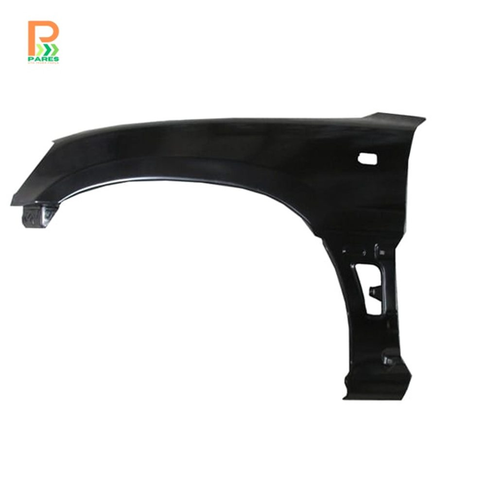 TOYOTA RAV4- 94/00; ÖN ÇAMURLUK DELİKLİ SOL TARAF 