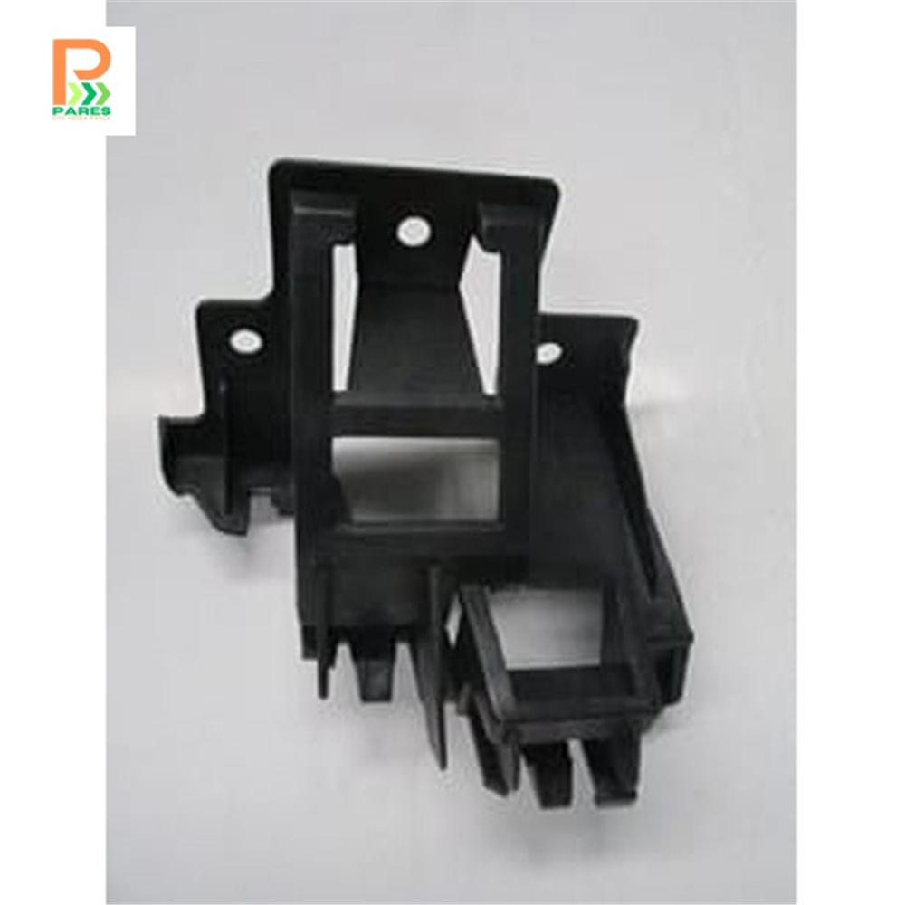 VOLKSWAGEN JETTA- 6- 2011-2014- ARKA TAMPON BRAKETİ SAĞ TARAF 